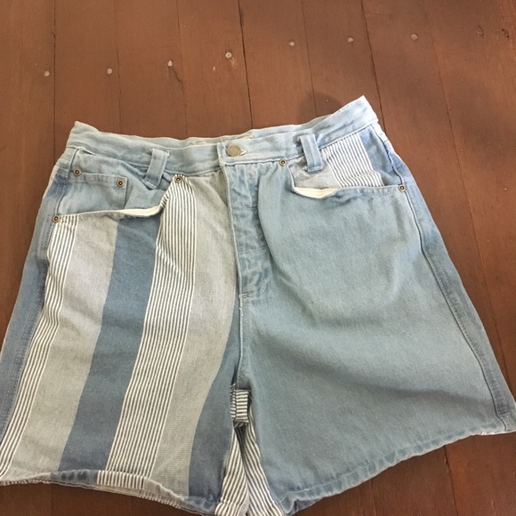 Vintage striped 90’s denim shorts - Picture 4 of 6
